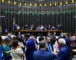 Congresso aprova LDO com salário mínimo de R$ 1.502
