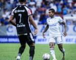Cruzeiro perde o primeiro jogo em 2025 e a pressão sobre Diniz volta ainda mais forte.