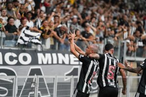 Galo precisa da vit&oacute;ria para n&atilde;o se complicar na classifica&ccedil;&atilde;o. Pouso Alegre x Atl&eacute;tico. A Minas FM transmite.