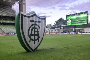 Coelho quer assumir a lideran&ccedil;a de seu grupo no mineiro. Am&eacute;rica x Villa Nova.