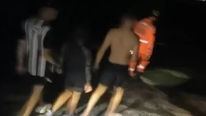 Bombeiros resgatam grupo na Pedra do Calhau e fazem alerta