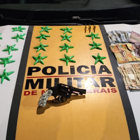 Homem &eacute; preso com drogas na LMG-801, em Nova Serrana