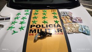 Homem &eacute; preso com drogas na LMG-801, em Nova Serrana