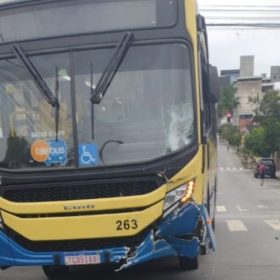 Motociclista fica ferido em acidente com ônibus do transporte coletivo em Divinópolis