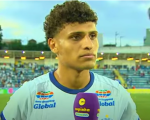 Rafael Reis, de Divinópolis, marca gol contra o Corinthians na Copinha
