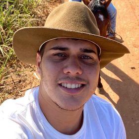 Fam&iacute;lia procura por Jo&atilde;o Vitor Ferreira, desaparecido desde quarta-feira (15)