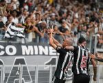 Galo precisa da vitória para não se complicar na classificação. Pouso Alegre x Atlético. O Portal BH 24 horas transmite.