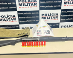 Dupla furta espigas de milho e é ameaçada por fazendeiro; os três foram presos