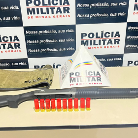Dupla furta espigas de milho e &eacute; amea&ccedil;ada por fazendeiro; os tr&ecirc;s foram presos