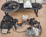 PM prende mulher envolvida em desmanche de motos, em Itaúna