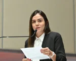 Mulher que ameaçou Lohanna faz acordo para não ser condenada na Justiça