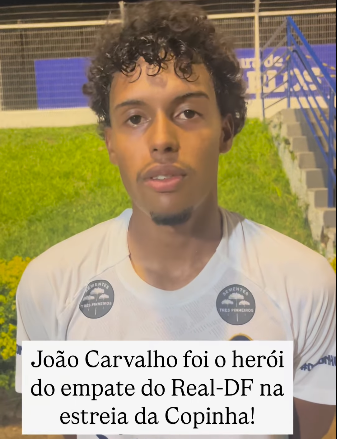 Jo&atilde;o Carvalho (2005) &eacute; volante, jogou de lateral-direito e, nos acr&eacute;scimos, fez o gol do empate her&oacute;ico do&nbsp;Real Bras&iacute;lia contra o Cruzeiro.