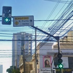 Settrans alerta para semáforos inoperantes em duas vias de Divinópolis
