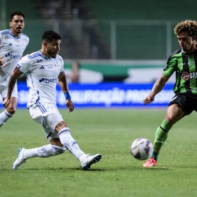 Raposa e Coelho duelam pela semifinal do Mineiro. Cruzeiro x Am&eacute;rica. A Minas FM transmite.