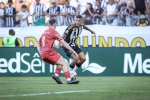 Para Arana, Atl&eacute;tico ter&aacute; que ir com muita cautela diante do Tocantin&oacute;polis.