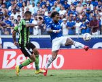 Coelho e Raposa em um duelo equilibrado. Quem chega na final? América x Cruzeiro. A Minas FM transmite.