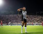Rony é destaque em seu início no Atlético.