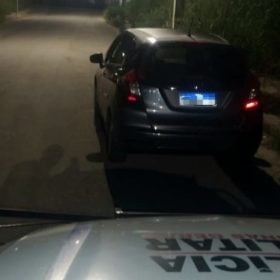 Homem compra carro furtado pelo Facebook e &eacute; preso em Nova Serrana
