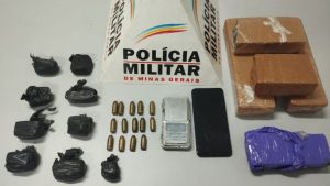Homem &eacute; preso com drogas e muni&ccedil;&otilde;es de pistola em Ita&uacute;na