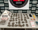 Durante passeio de moto, homem é preso por tráfico de drogas em Pará de Minas