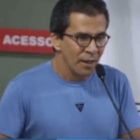 Ex-vereador de Nova Serrana é denunciado ao MP por propor que professores homossexuais não lecionem para crianças