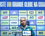 Leonardo Jardim começa a “temporada’ de 2025 do Cruzeiro.