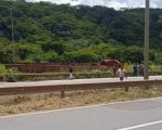 Motorista fica preso às ferragens e morre após acidente com caminhão na BR-040