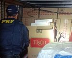 PRF apreende 125 mil maços de cigarros do Paraguai na BR-262, em Nova Serrana
