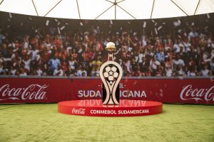 Atl&eacute;tico e Cruzeiro conhecer&atilde;o seus advers&aacute;rios na Copa Sul-Americana.