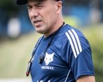 Pedrinho diz estar satisfeito com o início do trabalho de Leonardo Jardim.