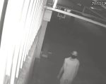 VÍDEO: Homem tenta furtar câmera no bairro Esplanada em Divinópolis