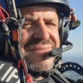 Empres&aacute;rio do munic&iacute;pio de Formiga morre ap&oacute;s acidente com paramotor no Lago de Furnas