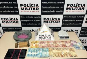 PM prende tr&ecirc;s adultos e apreende dois menores por tr&aacute;fico de drogas em Lagoa da Prata