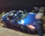 Acidente com Porsche e Cruze causa congestionamento na BR-040 em Nova Lima