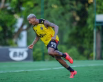 Atlético precisa reforçar o elenco após as saídas de Deyverson e Alisson? Confira as alternativas disponíveis