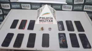 Quadrilha furta 13 celulares em bloco de BH e &eacute; presa em Igaratinga
