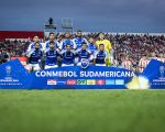 Cruzeiro perde, decepciona e volta a preocupar a torcida.
