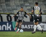Galo desfalcado tenta a liderança isolada na Sula. Caracas x Atlético. A Minas FM transmite.
