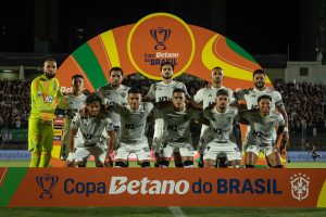 Zaga falha novamente e empate ficou de bom tamanho para o Atl&eacute;tico