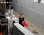 VÍDEO: Mulher furta bolsa na igreja de São Judas, em Divinópolis