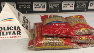 Divinópolis: ladrão é pego roubando feijão, e agora vai comer só arroz