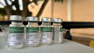 Vacina&ccedil;&atilde;o contra gripe &eacute; antecipada pela Prefeitura de Divin&oacute;polis