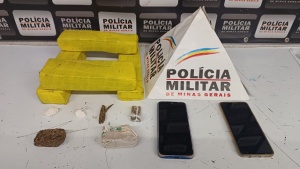 Homem foge de carro, foge a pé, mas não consegue escapar da PM, em Divinópolis