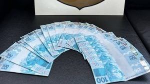 PF prende homem que comprava dinheiro falso pela internet em Pitangui
