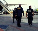Homem é preso ao desembarcar no Aeroporto de Confins com 12 kg de skunk
