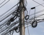 Homem suspeito de tentar furtar cabos de energia morre eletrocutado em Contagem
