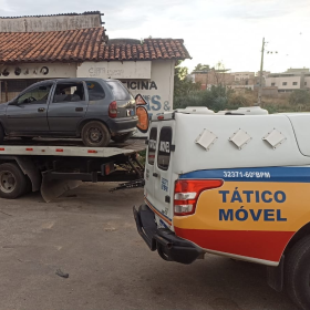 Homem &eacute; preso em Nova Serrana com carro clonado furtado em Contagem