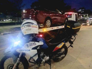 Ve&iacute;culo furtado na Bahia &eacute; apreendido em Nova Serrana e condutor &eacute; preso