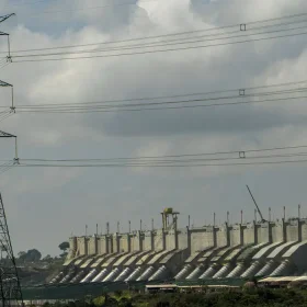 Conta de luz terá bandeira amarela em maio