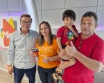 Ganhadora do Roletrando, Poliana do Copacabana retirou o seu prêmio no programa Jorge Neto